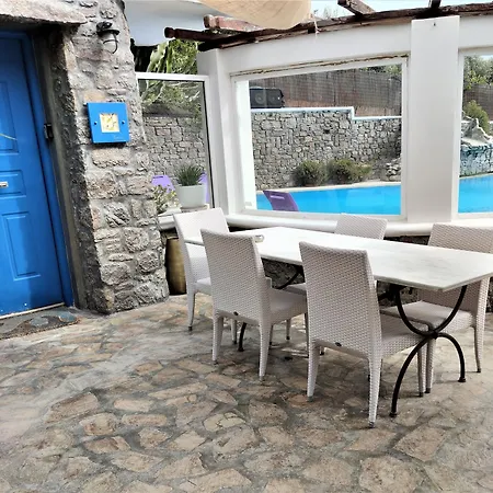 Mykonian Iros Suites & Villas Kalo Livadi Exterior photo