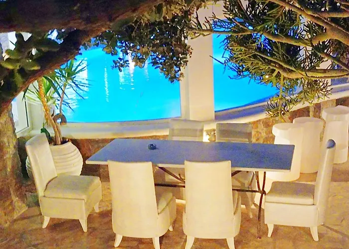 Mykonian Iros Suites & Villas