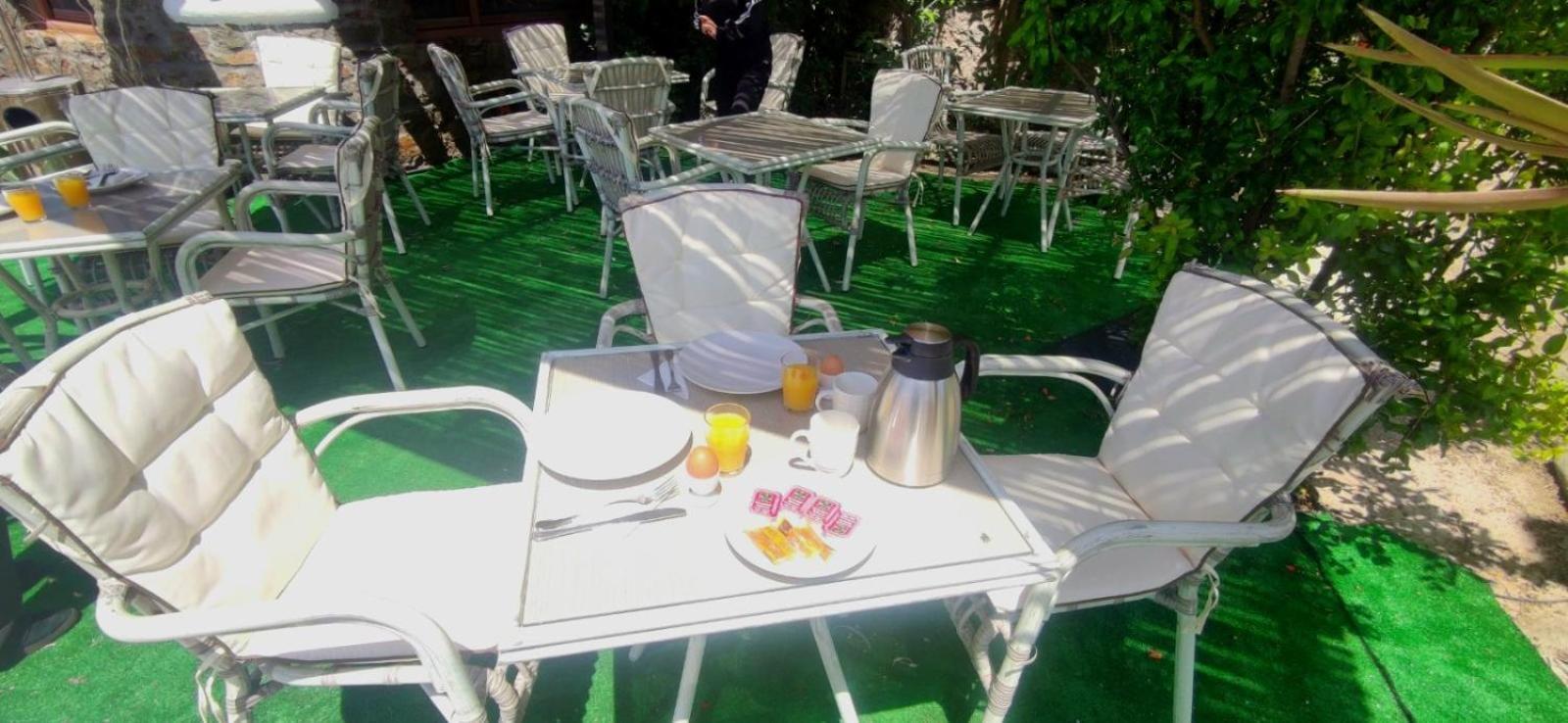 Villa Mykonian Iros & *