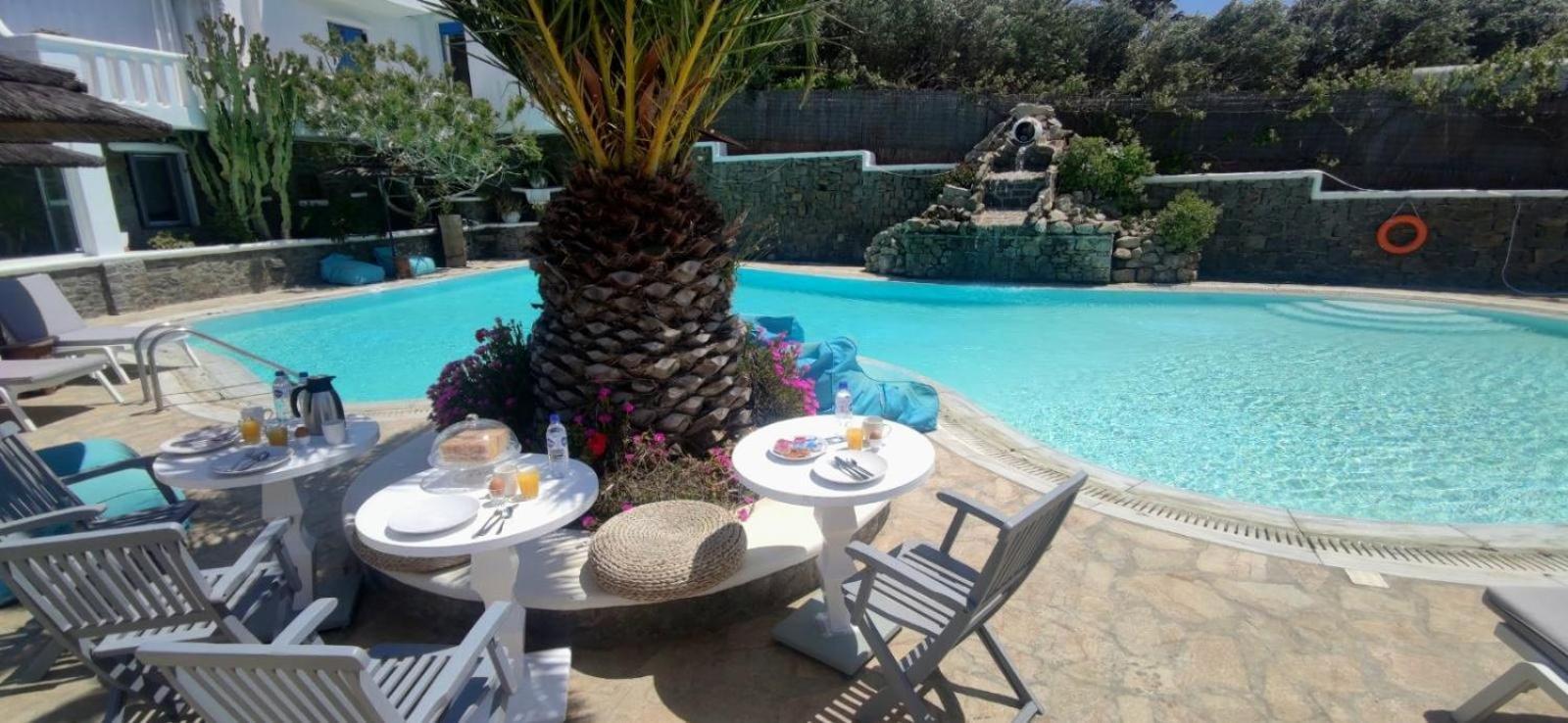 Villa Mykonian Iros &