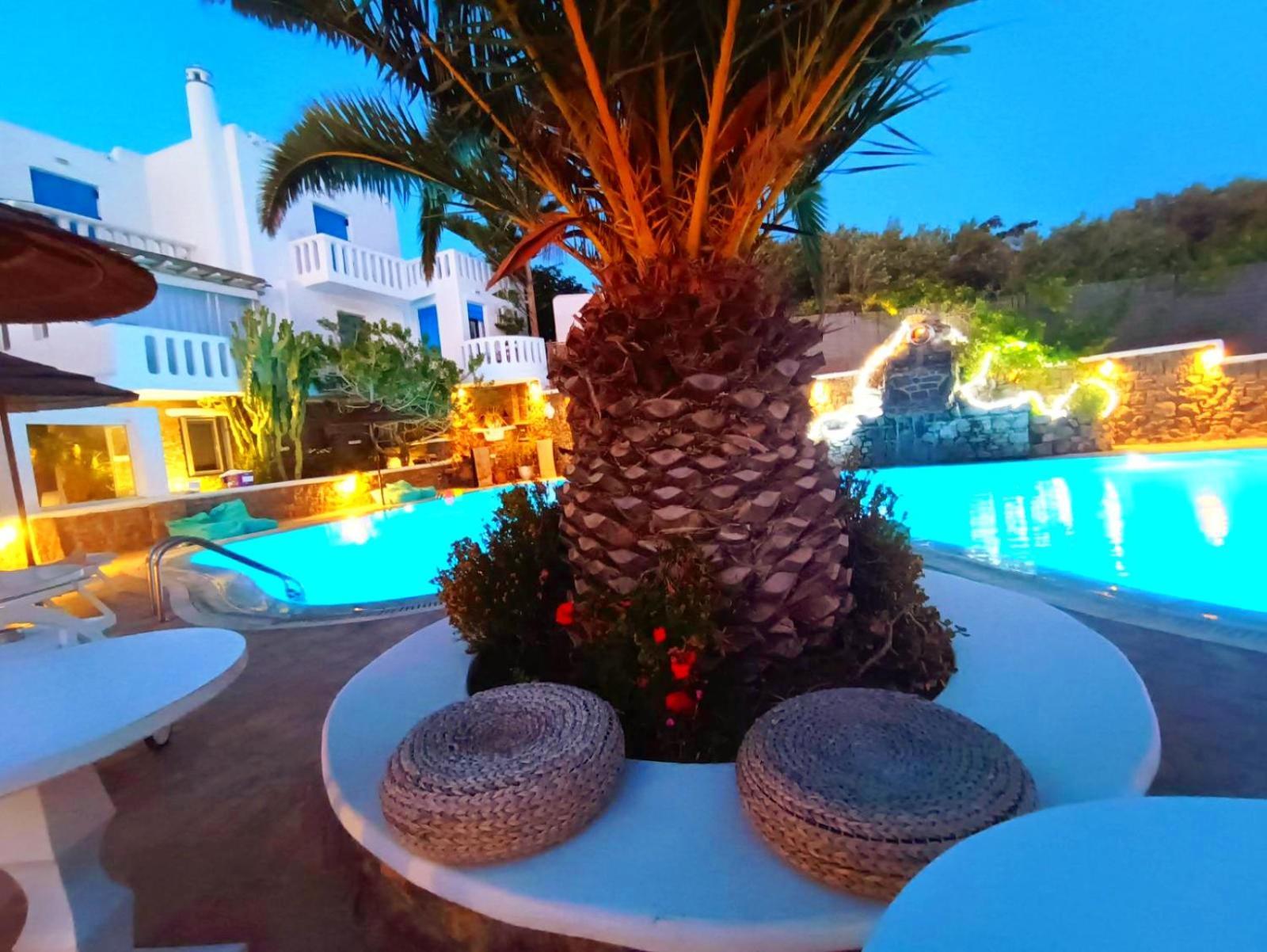 Mykonian Iros & Villa *